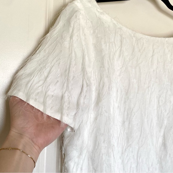 NWT Fame & Partners White Sheath Dress w/ Sparkly Eyelash Chiffon Fringe Size 8 - Picture 5 of 15